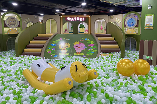 indoor play equipment
